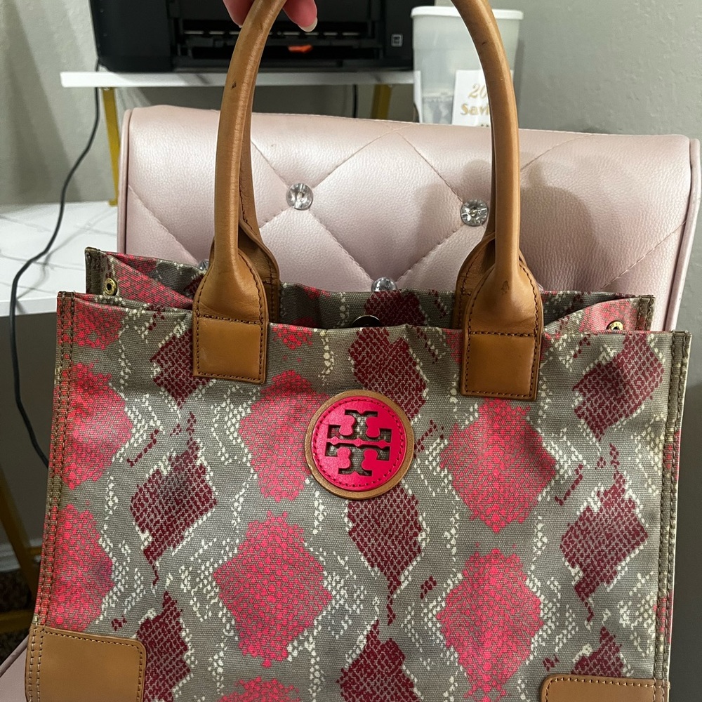 Tory Burch tote